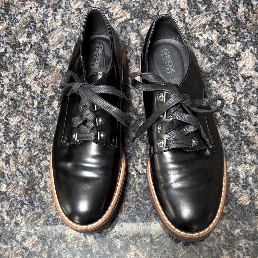 Geox Woman’s Black Leather Oxfords with Brown Sole